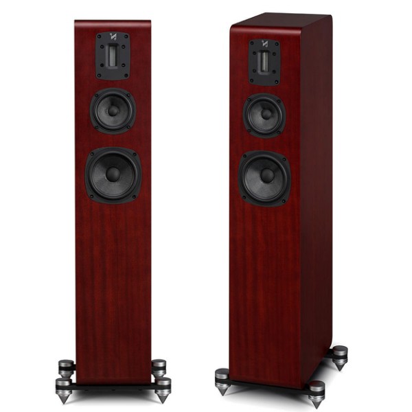 S2 揚聲器具備 音質柔順 發聲面積大 效率高 定位準三明治製結構方式能夠硬付大音亮與高功率擴大機產品介紹S-4 落地 喇叭 -QUAD 新革命世代機種，S 絲帶高音系列揚聲器隆重推出QUAD 在成功