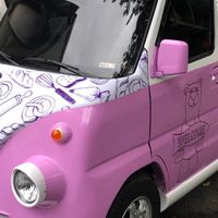 週五/二崙站。本屋嘟嘟麵包車