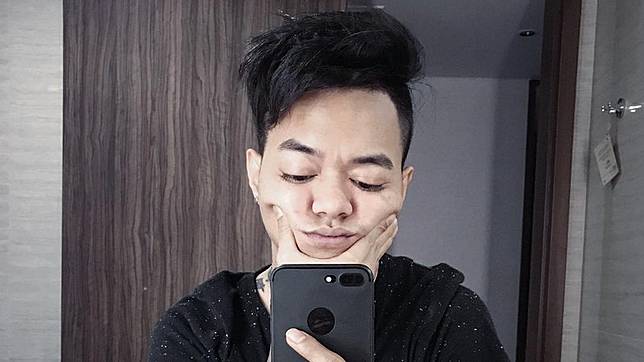 Reza Arap Oktovian Dikontrak Anak Perusahaan Yg Entertainment Okezone Com Line Today