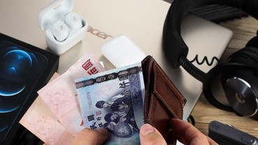 2020年末回顧，串流影音正熱，投影機、大型顯示器設備乘勢而出