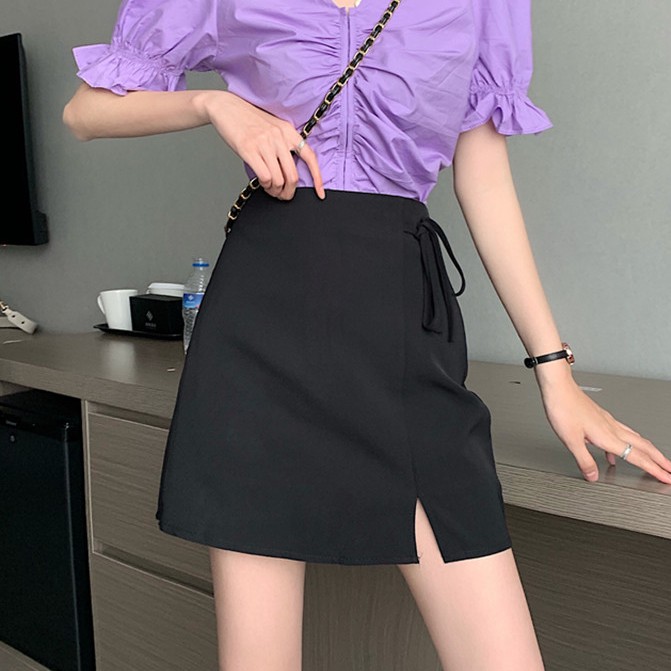 ▼SIZE▼尺寸：均碼 腰圍：70 裙長：38◆備註：手工測量 單位：cm溫馨提示【如果妳購買的商品較多，為了預防超材無法送達，建議選擇使用黑貓宅配】因測量方法不同，允許3-5CM的誤差,誤差範圍內不