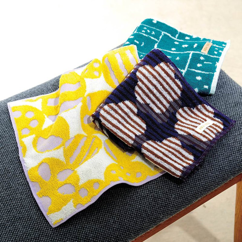 以創造新的日本文化為理念，描繪日式風格圖案的紡織品，很適合獨一無二的個人風格，榮獲日本今治認證的丸真毛巾