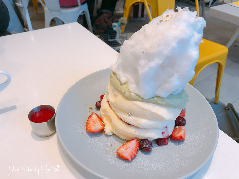 Flipper's,PANCAKE,soufflepancake,taiwan,フリッパーズ,下午茶,中山站,南西店,台北,奇跡のパンケーキ,奇蹟的舒芙蕾鬆餅,奇蹟鬆餅,甜點,舒芙蕾,誠品,鬆餅 @跟著Julie一起走吧