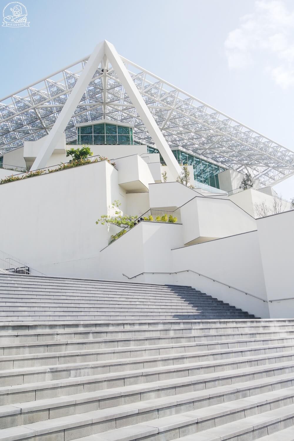 台南美術館二館 