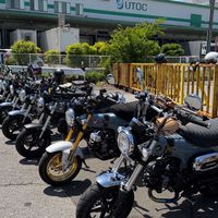 関東のダックス125に乗ってる人たち　DAX125 HONDA dax 女性ライダーも歓迎　モンキー