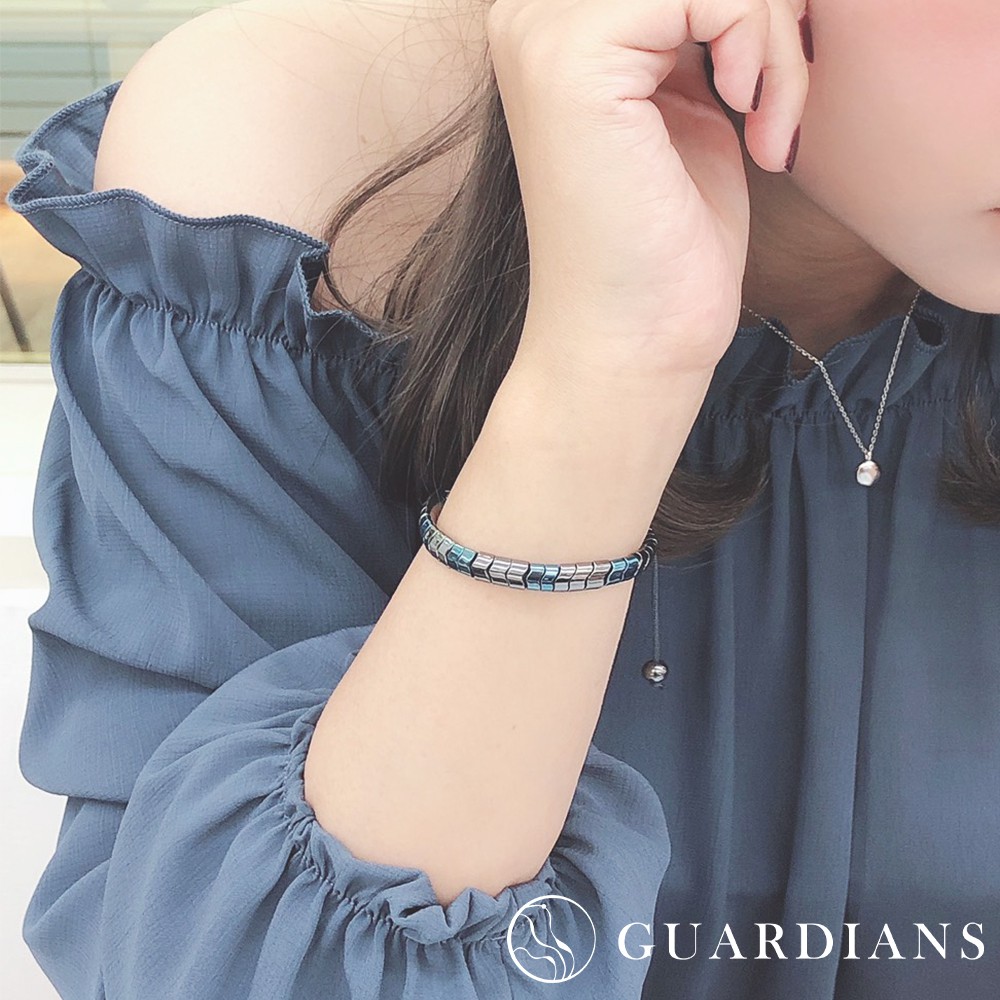 全館商品均為實體拍攝本產品可客製化配色手圍預設皆為15~16CM(可調) 需客製請另外告知手工編織商品出貨時間1~3日 請耐心等候【尺寸】： 約15~16.5CM(極限) 手圍可戴【金屬】：黑膽石/電