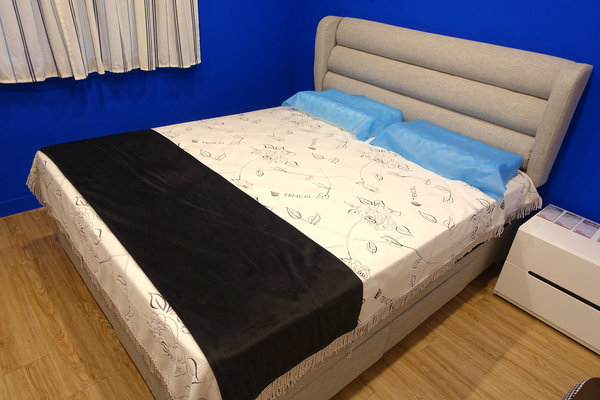 台北布沙發、台北獨立筒床墊-寄居蟹家具館，客製化布沙發訂做，沙發內材保固5年、表布保固一年，工廠直營價且教導風格佈置的台北家具館