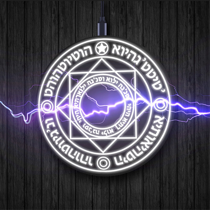 大尺寸25cm顏色: 巧克力色(黃光)中世紀陶盤設計 粉紅色(白光) 黑色(白光) 旗艦版有快充 旗艦版為有音樂版本(音樂可以關,敲魔法鎮中間6下關跟開) 這個好聽的自己錄的音樂版只有我們有喔!!(不