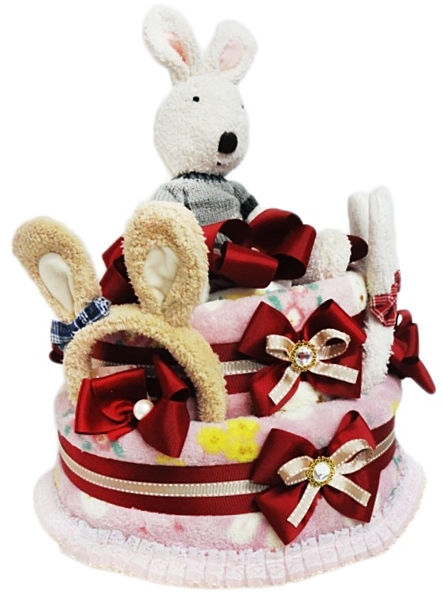 超可愛又實用的尿布蛋糕，讓收到的朋友絕對嚇一跳n真的是最好的送禮選擇~