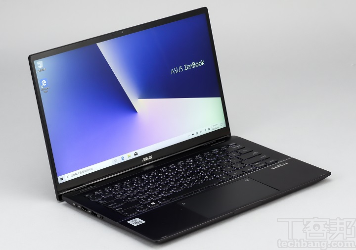 ZenBooK Flip 14 的螢幕為 14 吋、Full HD 解析度、IPS 面板。