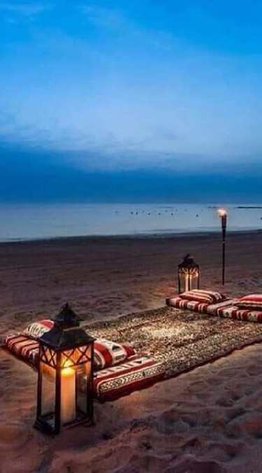 وDUBAIدبي