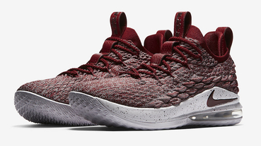 新聞分享 / 全力燃燒的紅色 Nike LeBron 15 Low ‘Team Red’