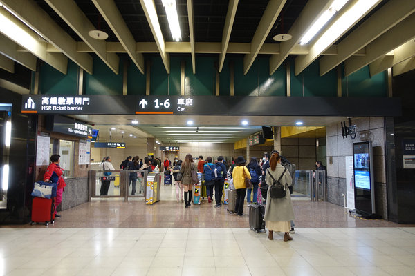 三重到板橋捷運,三重到板橋車站怎麼搭比較快,三重到板橋耶誕城,三重搭捷運到高鐵站