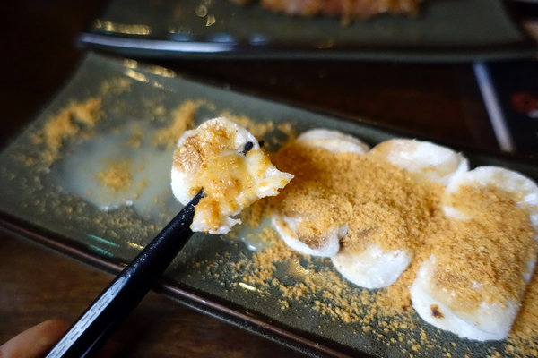 板橋深夜美食-老味噌居酒屋，江子翠捷運美食，板橋江子翠好吃串燒，能開心吃燒烤喝酒的板橋人氣宵夜推薦 