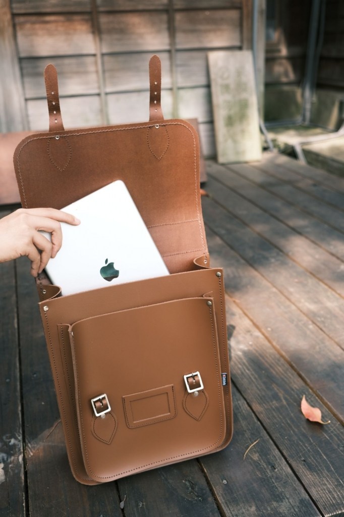 Zatchels,倫敦包包,側背包,好搭包包,方糖包,皮革包,英倫風背包,英國後背包,英國手工劍橋包