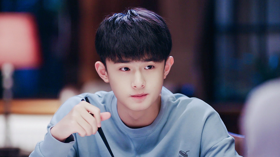 楊冪公司力捧新演員2：王一鳴《幸福，觸手可及》、《三生三世枕上書》