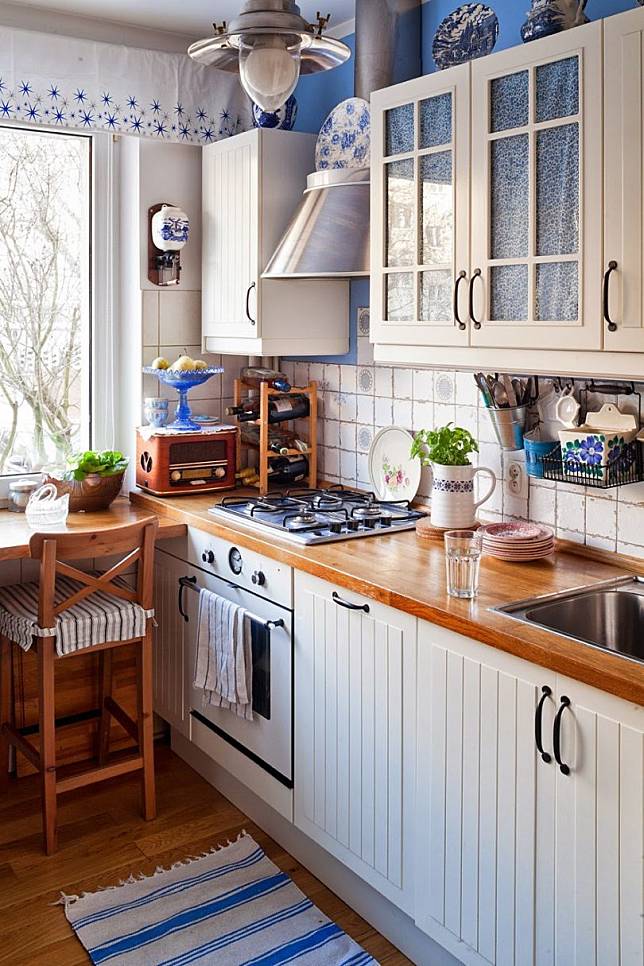 12 Alasan Kenapa Punya Desain Dapur Kecil Lebih Untung | Dekoruma.com |  LINE TODAY