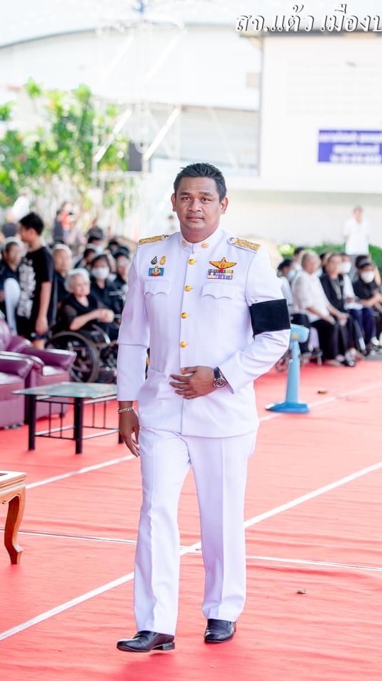 เสนีย์ มูลขำ(สจ.แต้ว)