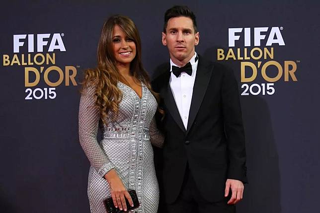 Ini Beda Gaya Istri Messi dan Kekasih Cristiano Ronaldo