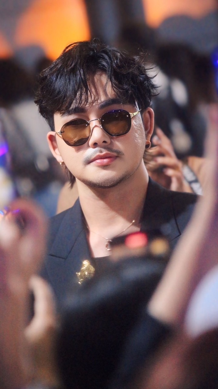 ด้อมตะวัน 🌻 (ทานตะวันของ☀️)