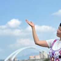 美麗俏佳人