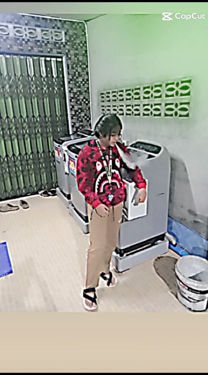 สุนิสา.