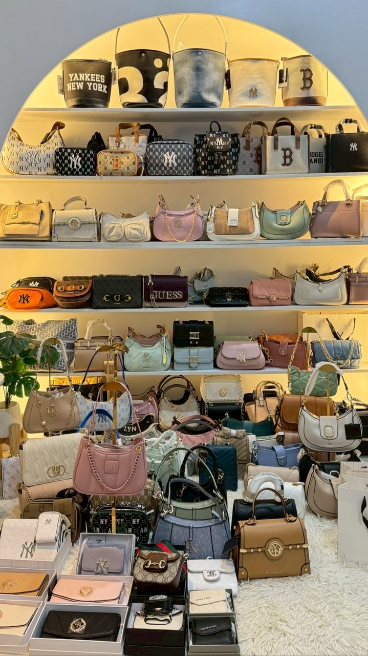 Outlet store789