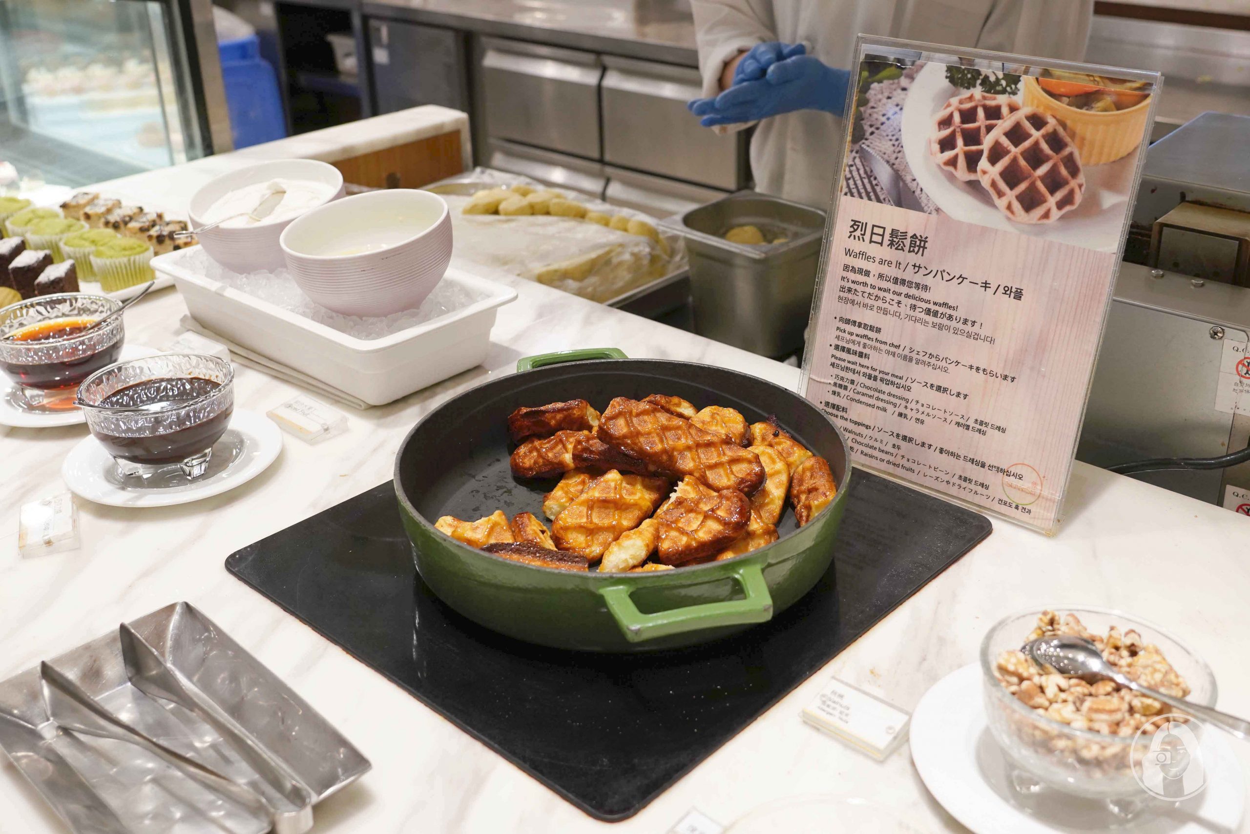 台北南港六福萬怡酒店 敘日全日餐廳 好萊塢名人也愛荷斯登牛肋眼牛排 頂級海陸特色主餐