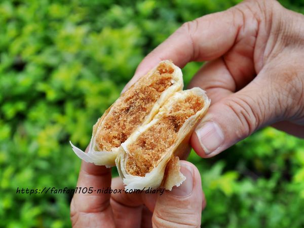 【伴手禮推薦】武松殿 肉鬆餅 #職人工法 #八層表皮 #皮薄餡多 滿滿肉鬆餡 札實又涮嘴 (12).JPG