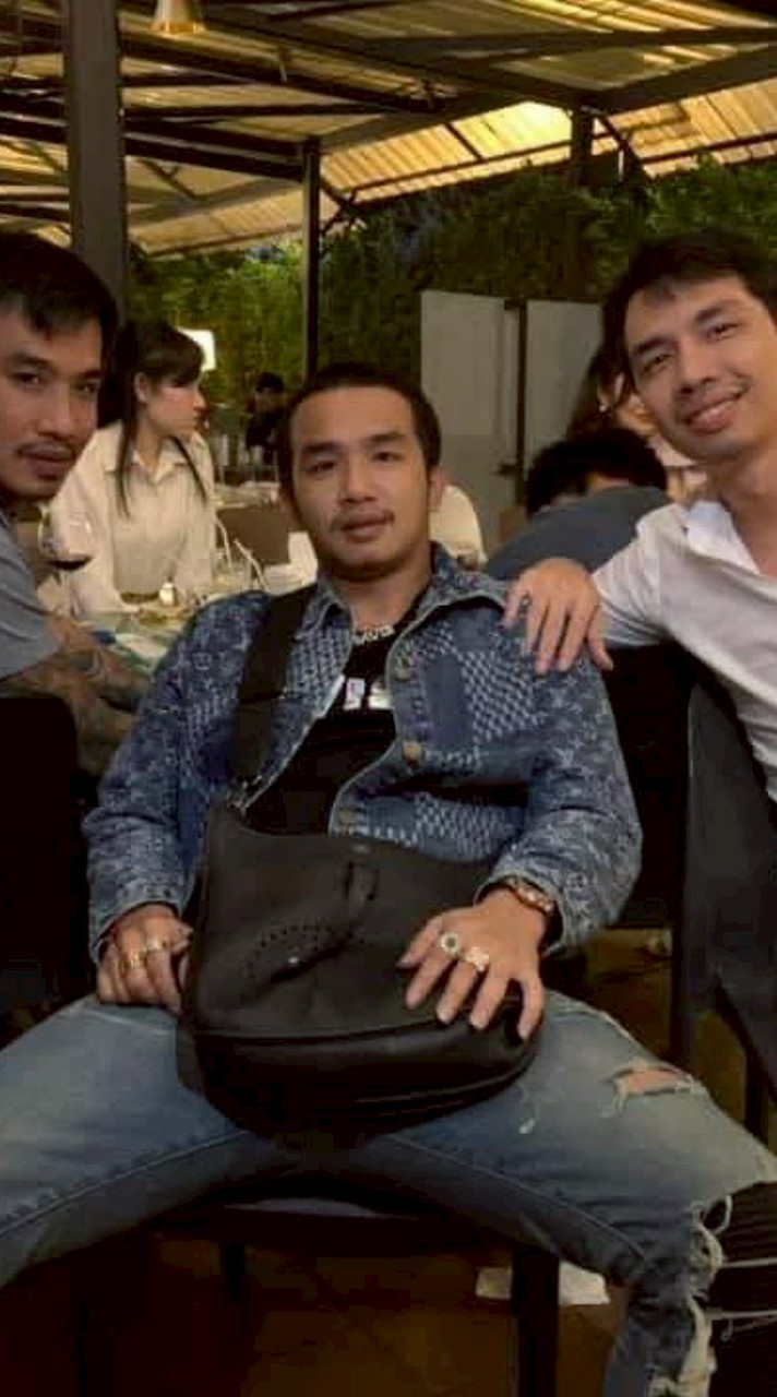 เทรดหุ้น....