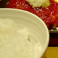 やよい軒、飯テロ
