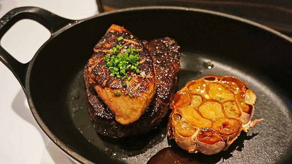 【台北美食】A CUT牛排館-傳說中最高檔有名的牛排館餐廳之一