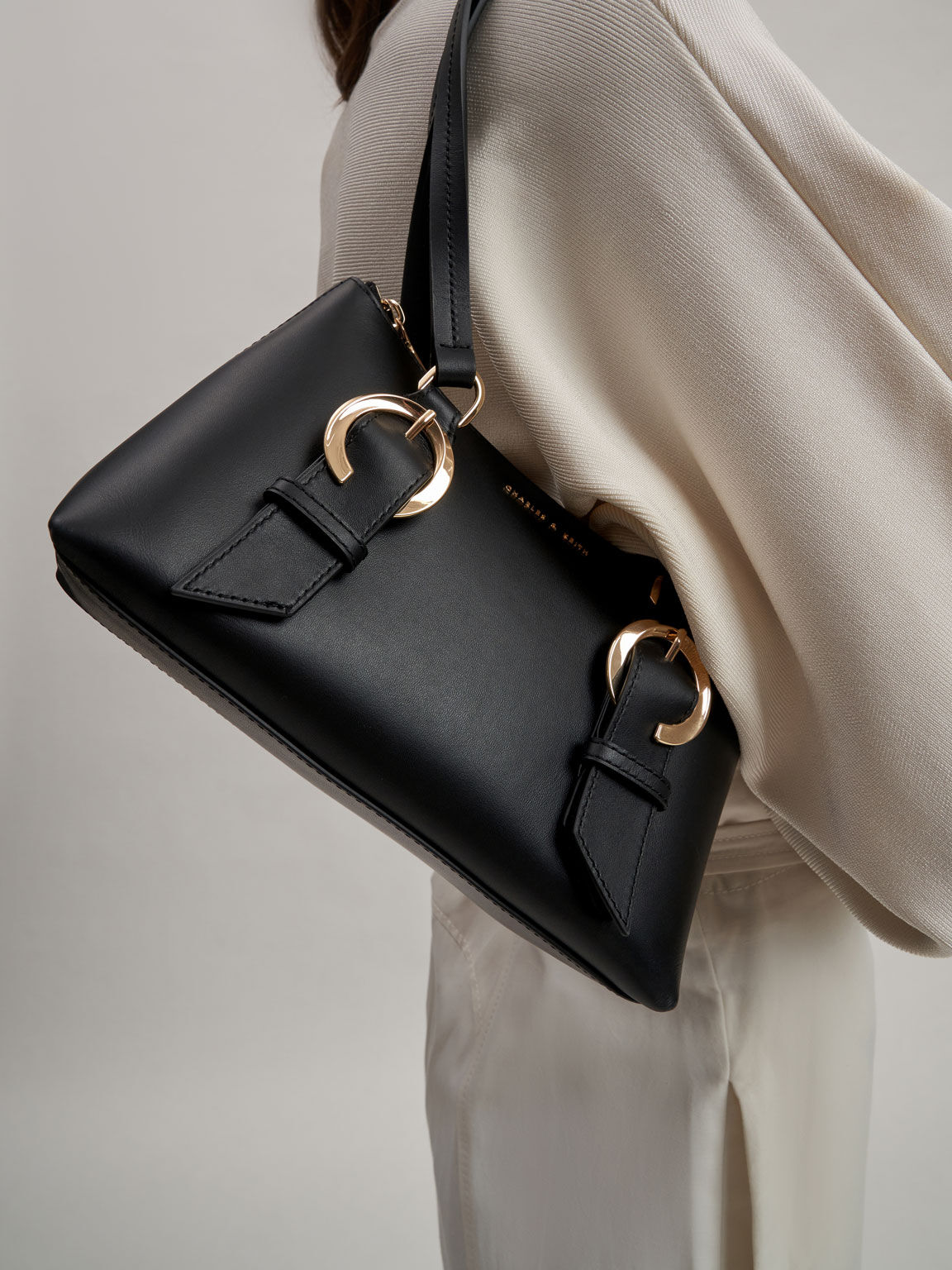 小CK真皮圓環肩背包