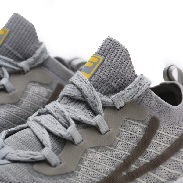 FILA 慢跑鞋 灰黃 BTS 底中空 襪套 麂皮 膠底 休閒 情侶鞋 男女 (布魯克林) 4J035U063