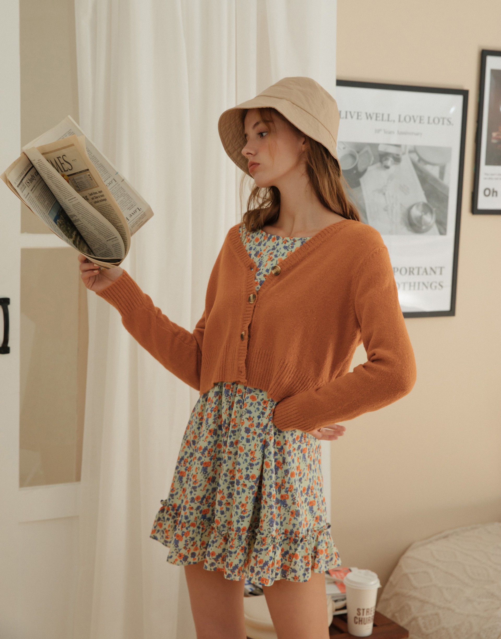 柔軟親膚針織面料/前排釦設計/袖口下襬羅紋設計/上衣外套兩穿