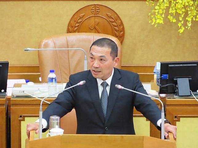 侯友宜上任以來只請1天又8小時 議員驚呆