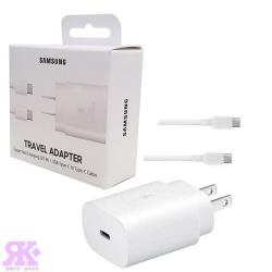 ◎支援25W閃充快速充電．支援正反面插拔|◎台灣公司貨-盒裝|◎保固6個月品牌:Samsung三星種類:充電傳輸線材,充電頭型號:EP-TA800適用接頭:TYPE-C功能:充電,傳輸,快速充電顏色: