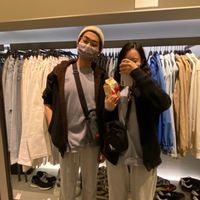 鹹酥雞詩社