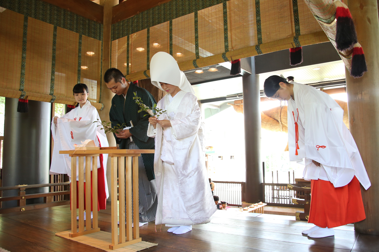 日本人要存多少錢才敢結婚 日本啲結婚率