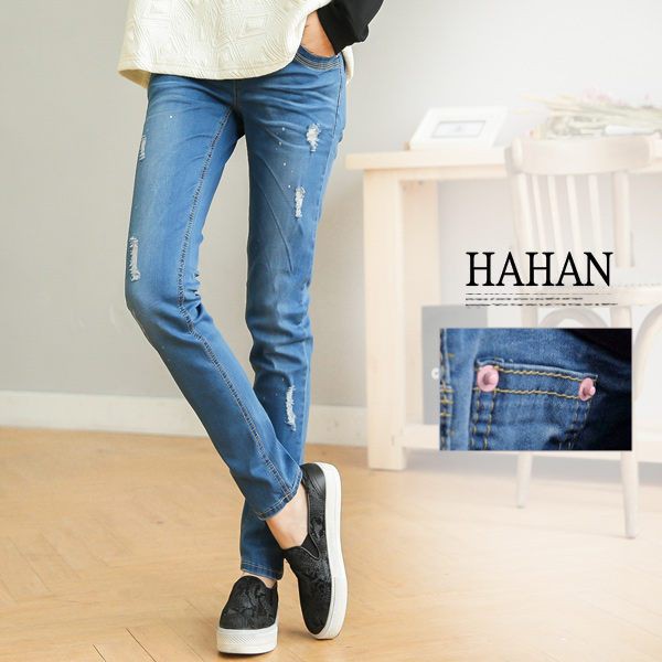 任意搭配一件合身上衣．馬上就和其他孕婦與眾不同窄版褲型設計．也可以塞在靴子裡面喔！【哈韓獨享】每周二上架新品每周皆有不同的優惠活動【商品資訊】材質：牛仔產地：CHINA尺寸：Ｓ／Ｍ／Ｌ／ＸＬ／ＸＸＬ以