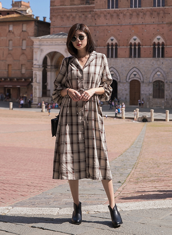 D+AF素面小V口低跟短靴 短靴 V口短靴 洋裝穿搭