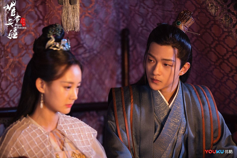 同劇爆紅不同命的CP 9：《媚者無疆》屈楚蕭發展不如李一桐