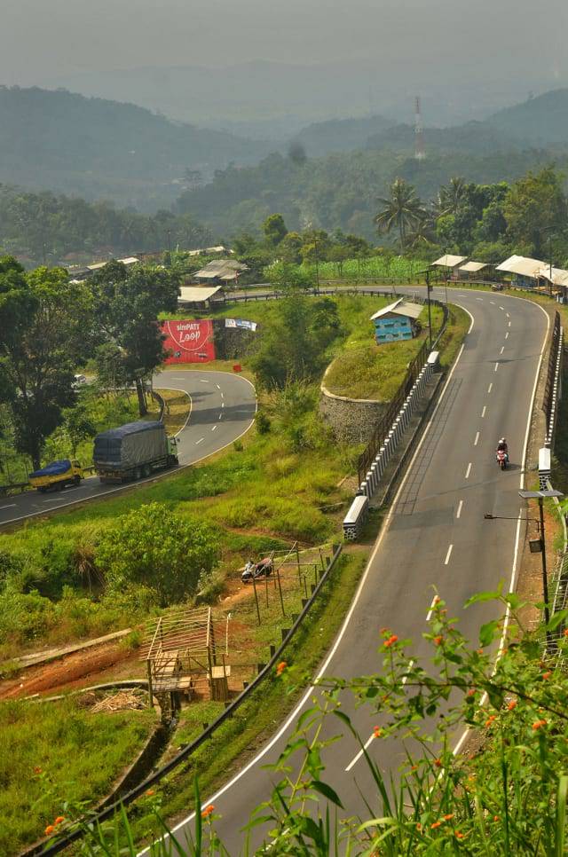 Jalur Mudik Selatan Lingkar Gentong (Foto: Antara/Adeng Bustomi)