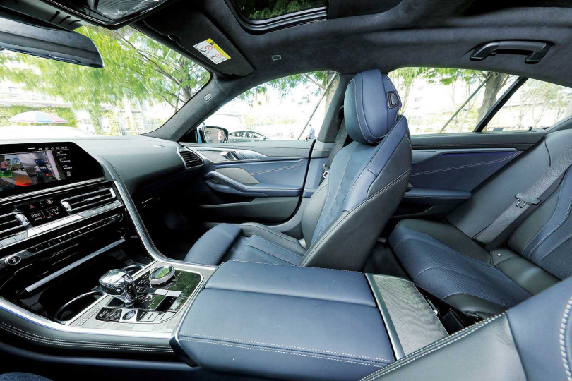 內裝大面積使用Vernasca皮革包覆，質感極佳。（圖／王永泰攝）