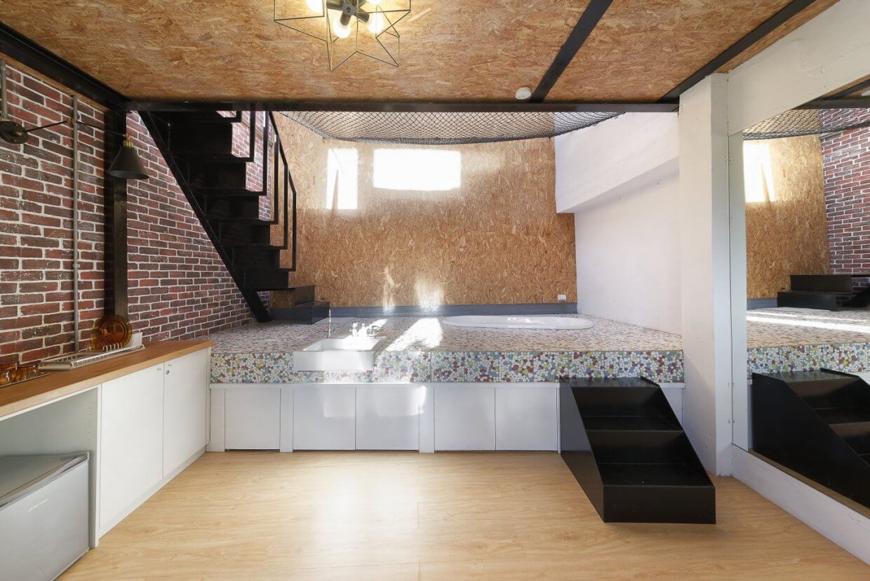 Living Room 02 1440x961