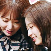 จะไปกับแสงสีกับปีกที่สวยๆให้เหมือนมิ้นสาพันปี