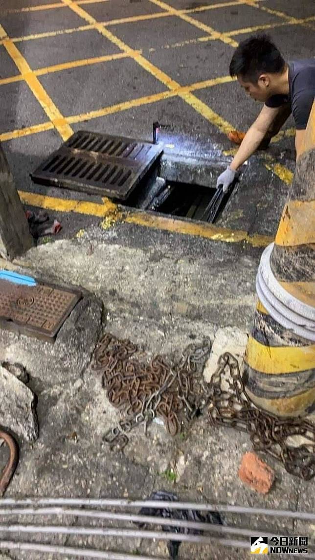 影 中元普渡水溝蓋上燒金紙熔斷電纜6千用戶電視斷訊 Nownews 今日新聞 Line Today