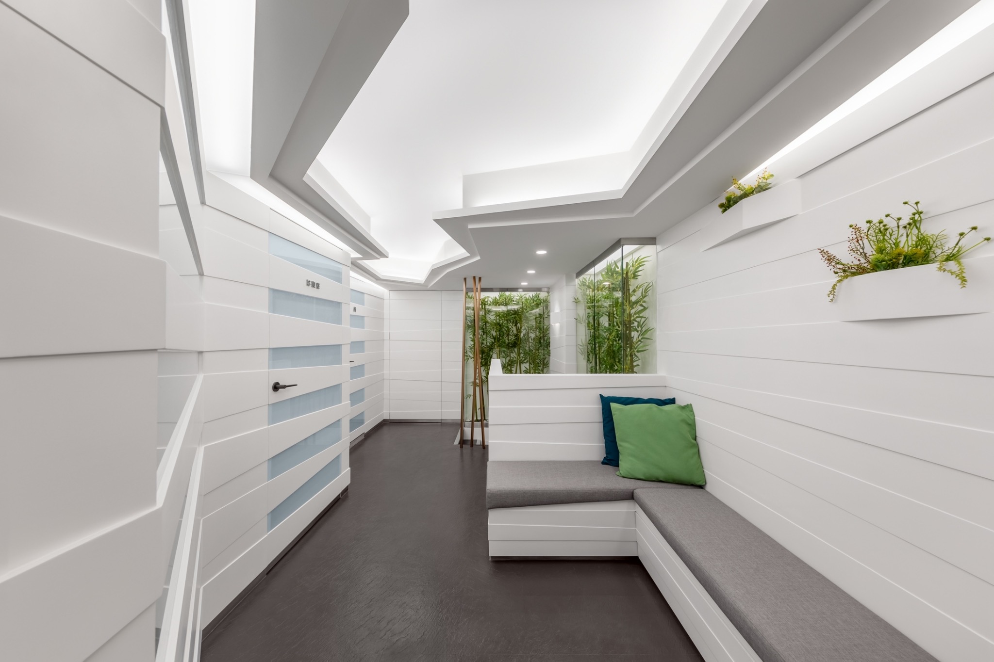 毫米設計;凌健星;中醫;診所;室內設計;峽谷;大自然