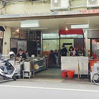 【板橋美食】新大鼎肉羹｜在地網友評價板橋最強的滷肉飯