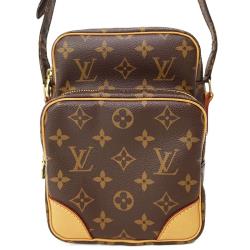 ◎九成新展示品-半價出清|◎|◎品牌:LouisVuitton/LV品牌定位:國際精品背法:斜背/側背包款:斜背包/側背包顏色:混色系/撞色系,棕色系外層材質:牛皮產地:法國開口方式:拉鍊式適用性別: